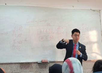 杨璐泽