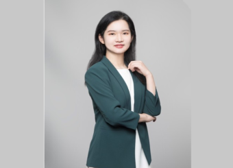 文化与传媒学院辅导员——曹宜冰