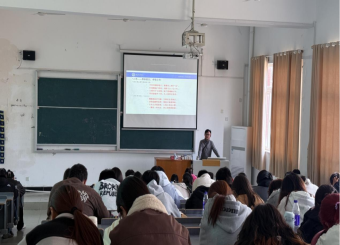 探寻家风根脉，厚植家国情怀——安徽新华学院文传学院举办张恨水家风主题讲座